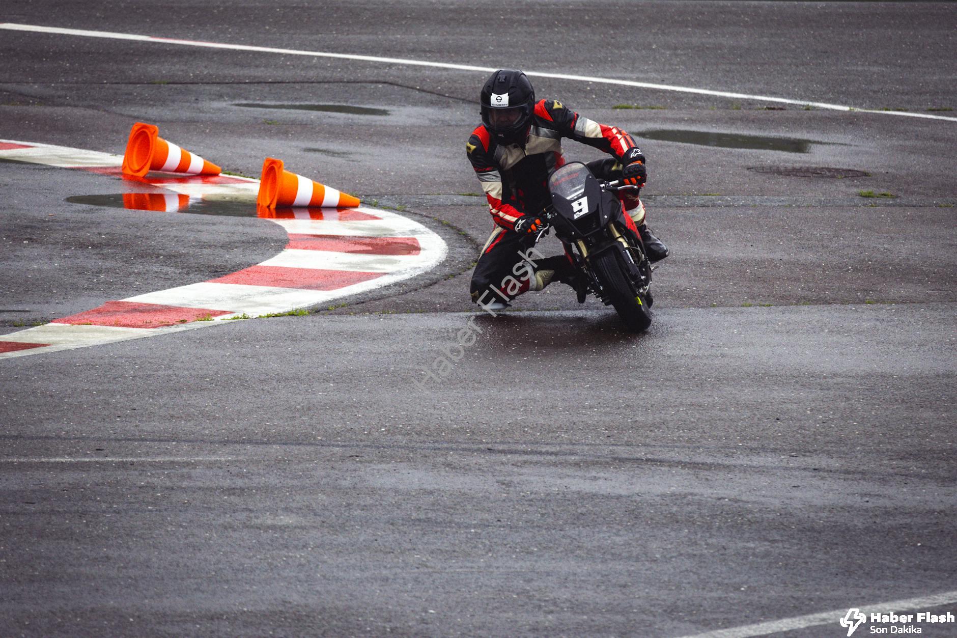 Hızlı Sözlük: İnternetin En Hızlı Kaynağı